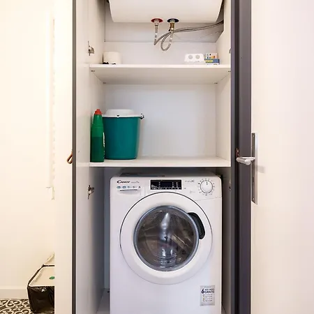 Vibes - T1 Moderno No Centro Do Com Ac, By Hopstays Oporto