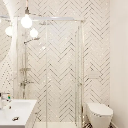 Vibes - T1 Moderno No Centro Do Com Ac, By Hopstays Appartement