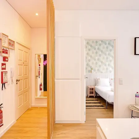 Appartement Vibes - T1 Moderno No Centro Do Com Ac, By Hopstays