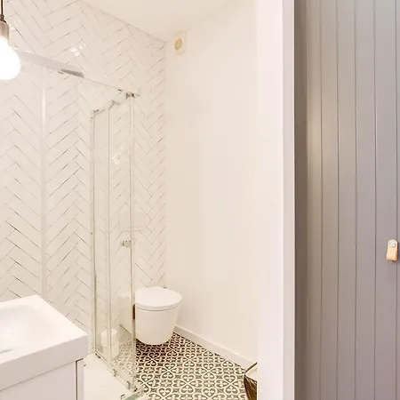 Vibes - T1 Moderno No Centro Do Com Ac, By Hopstays Appartement Porto